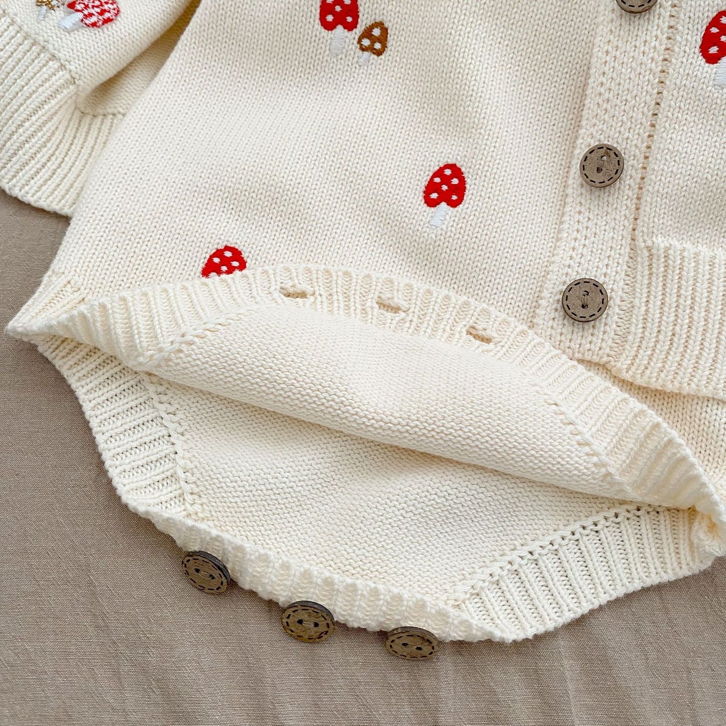 Baby Girl Embroidered Pattern Sleeveless Onesie