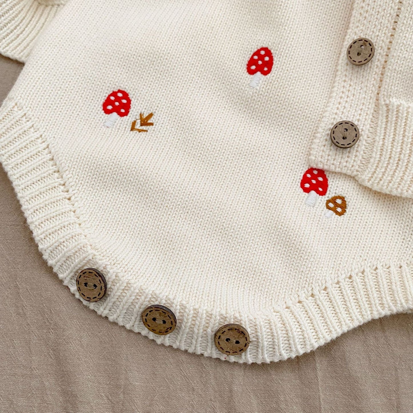 Baby Girl Embroidered Pattern Sleeveless Onesie